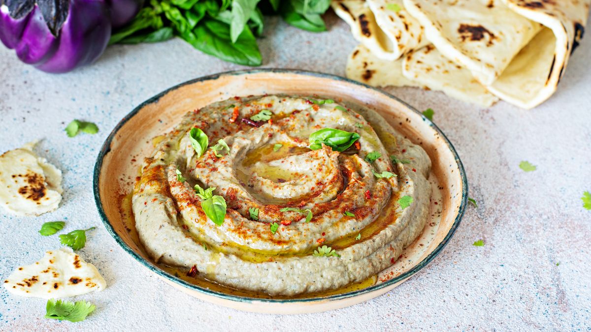 Smoky Baba Ganoush Recipe to Elevate Your Eggplant