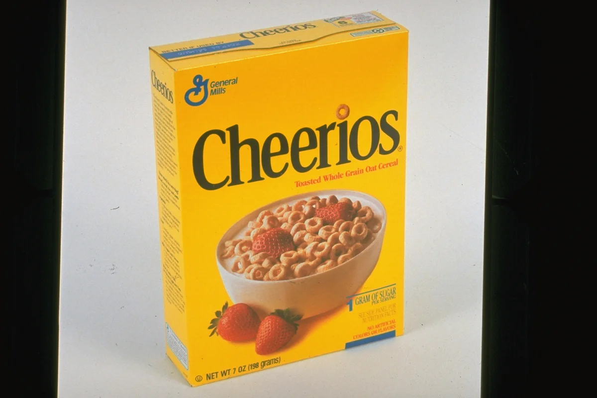 Front panel of General Mill's Cheerios