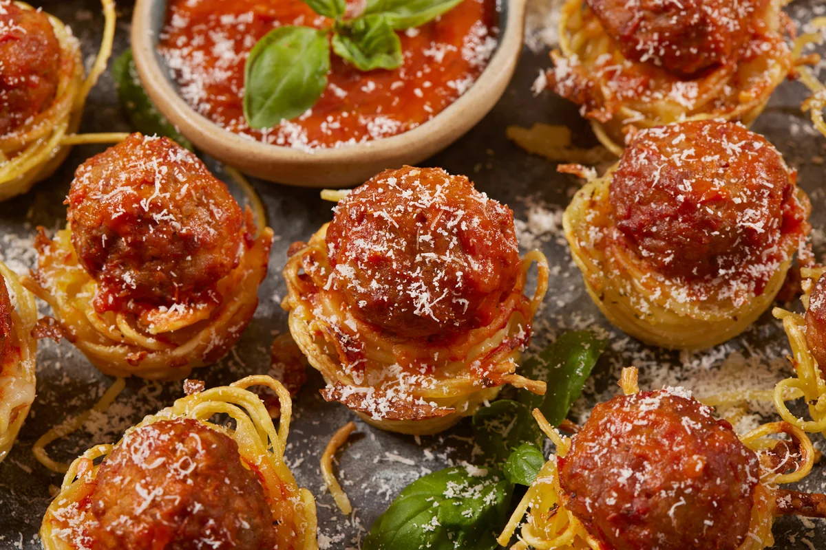 Spaghetti and Meatball Nest Bites
