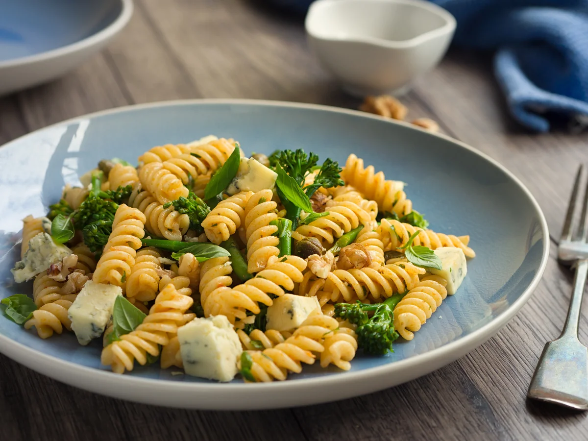 walnut and cheese pasta salad