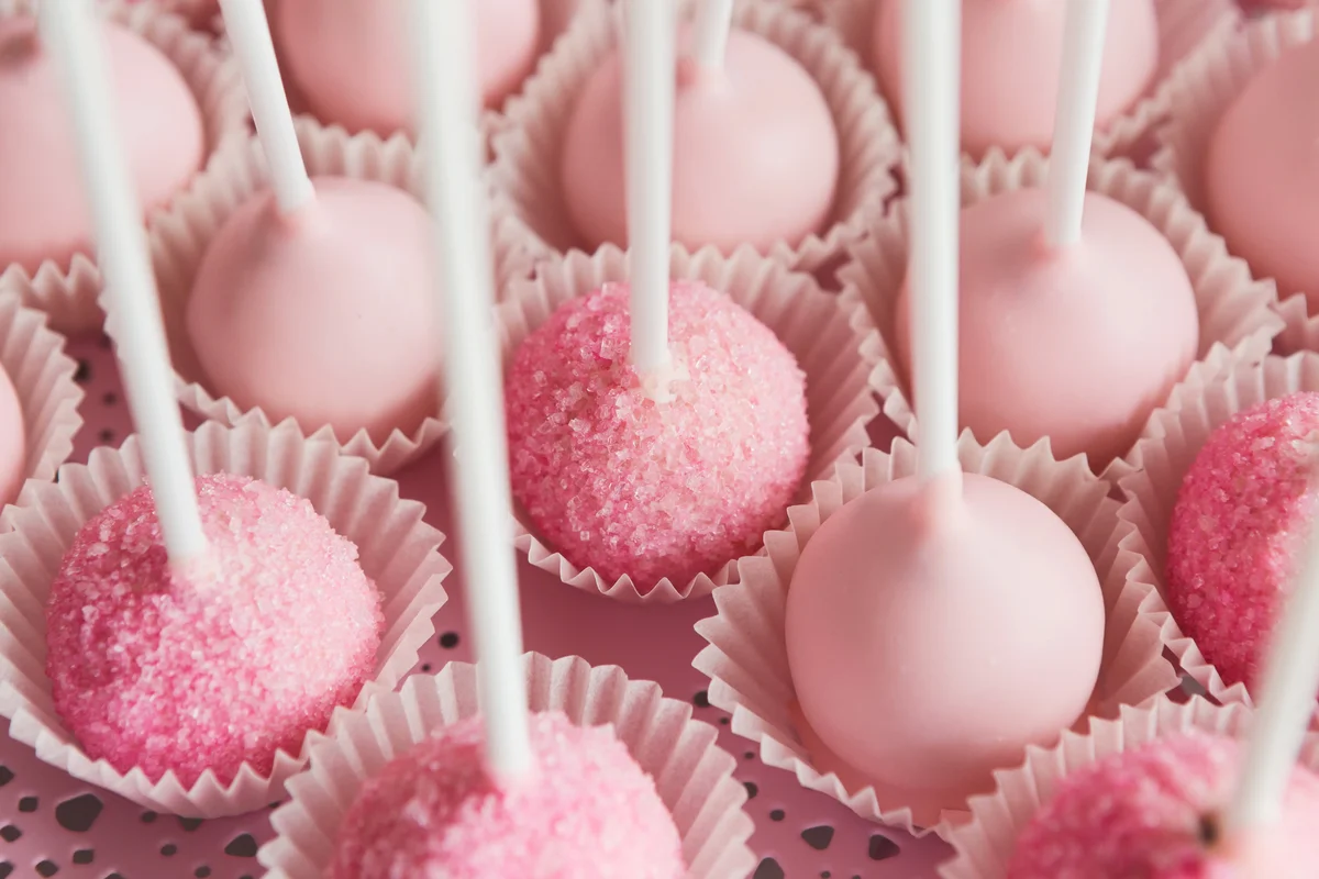 pink cake pops