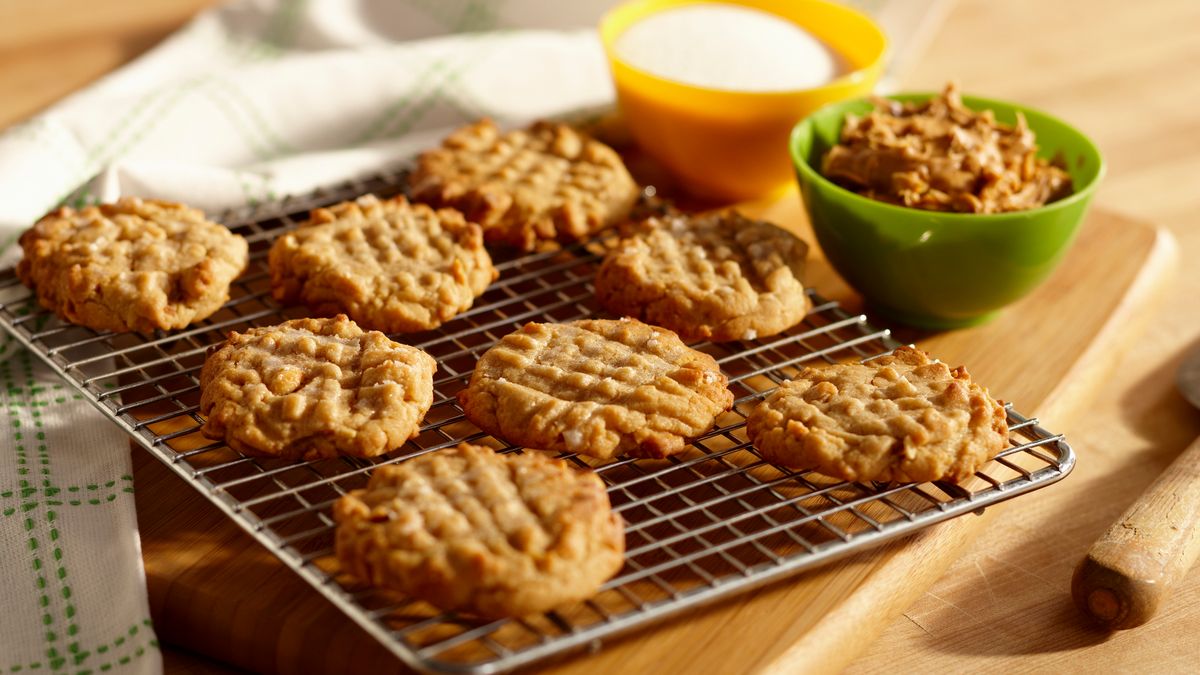 Peanut Butter Cookie Recipe That Tastes Just Like Grandma's