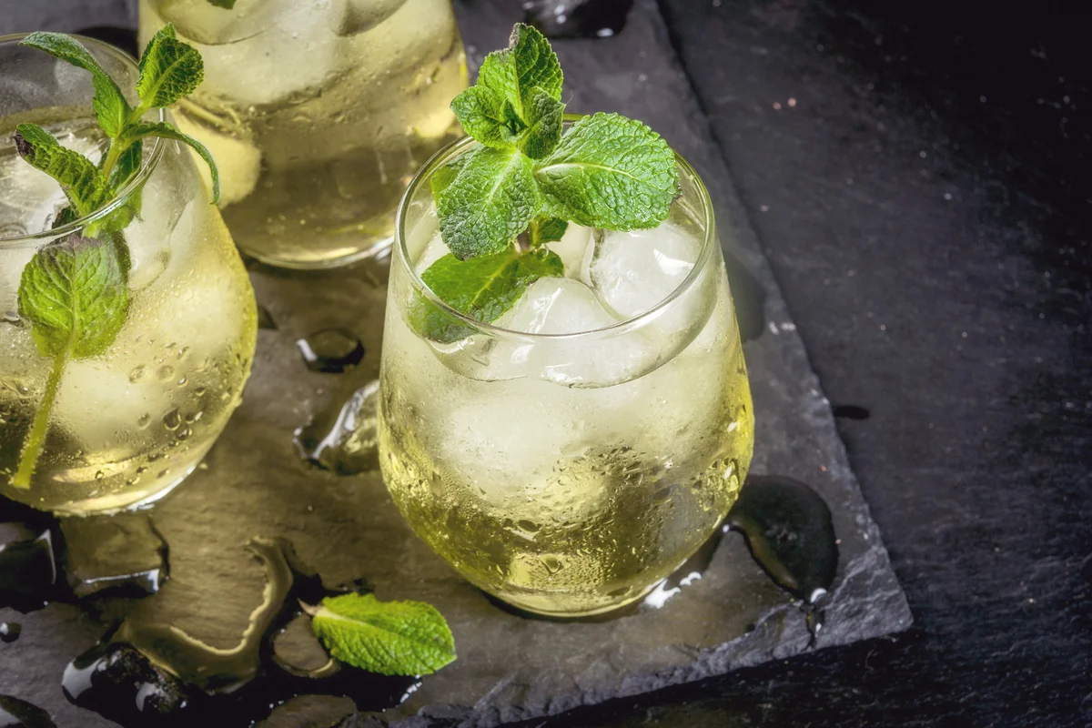 Traditional Spanish cocktail, Rebujito