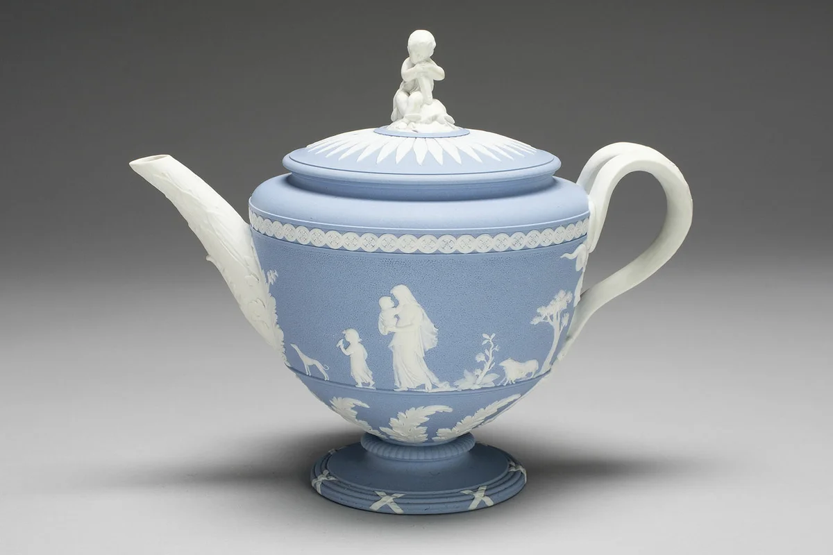 Teapot, Burslem, 1775/80. Artist Wedgwood