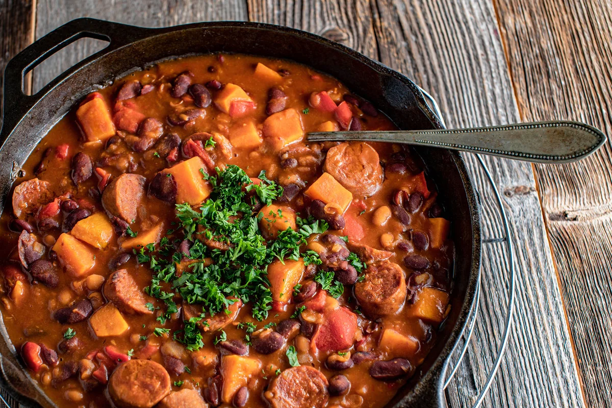 Chorizo sausage stew with beans