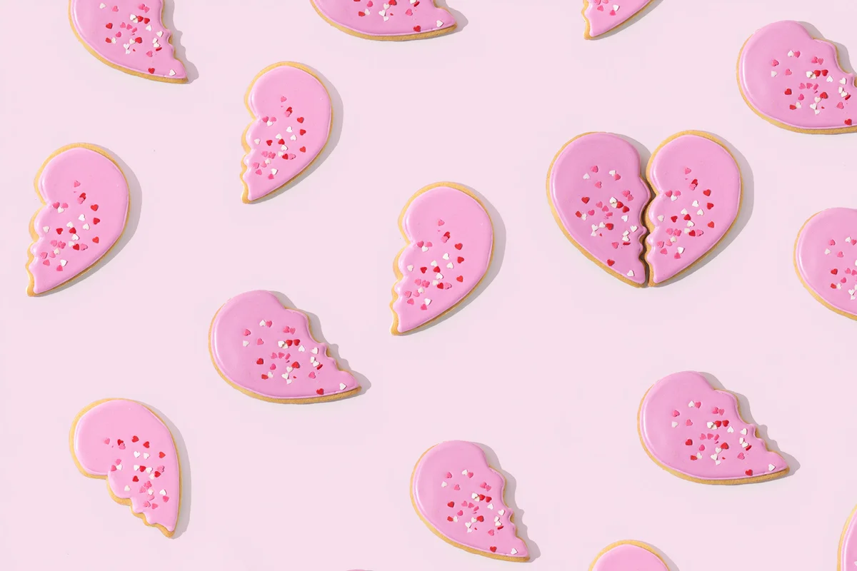 Broken heart cookies