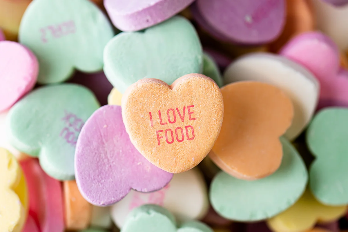 Funny Conversation Heart Sayings to Share a Giggle