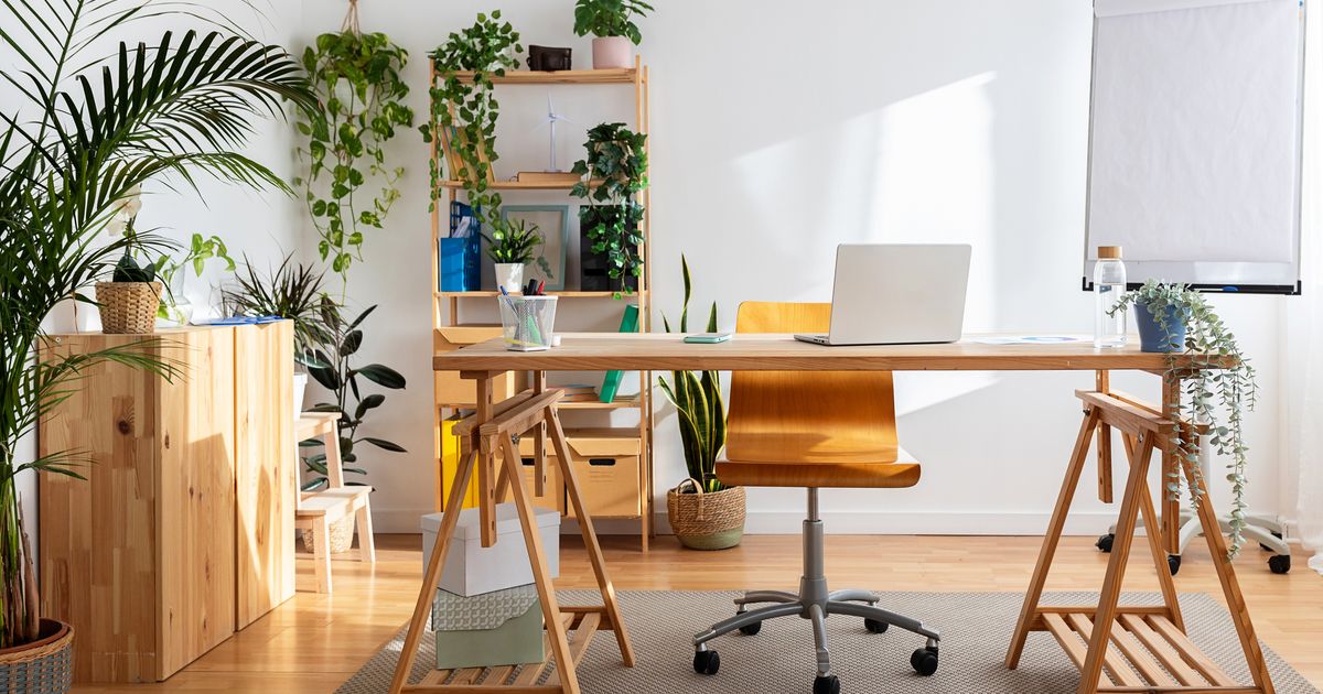 6 Doable DIY Desk Projects to Level Up Your Home Office