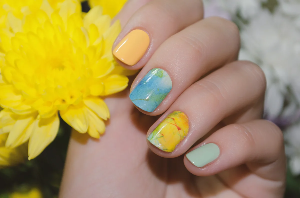 yellow nail design