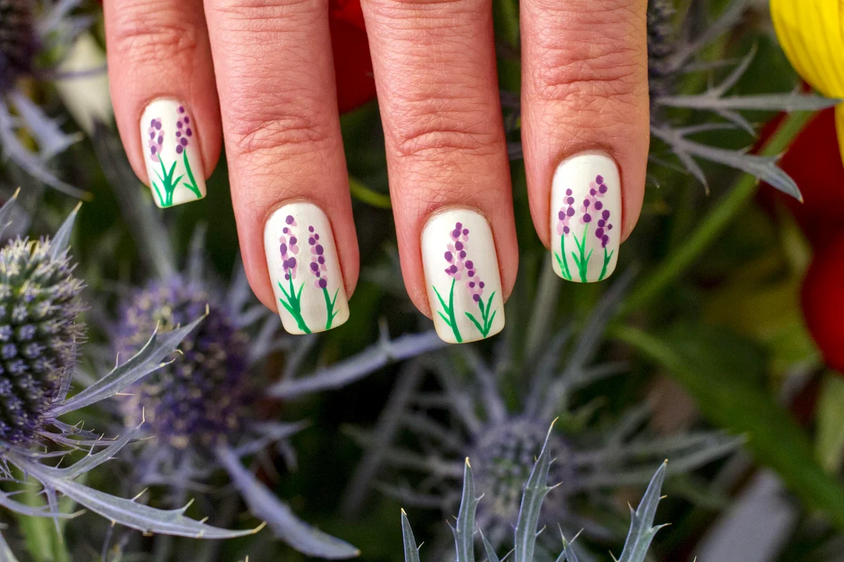 Purple Flower Nail Art Design