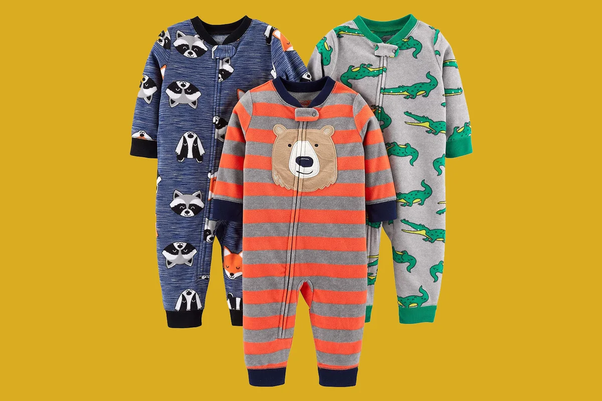 Simple Joys by Carter's Baby Boys' 3-Pack Loose Fit Flame Resistant Fleece Footless Pajamas