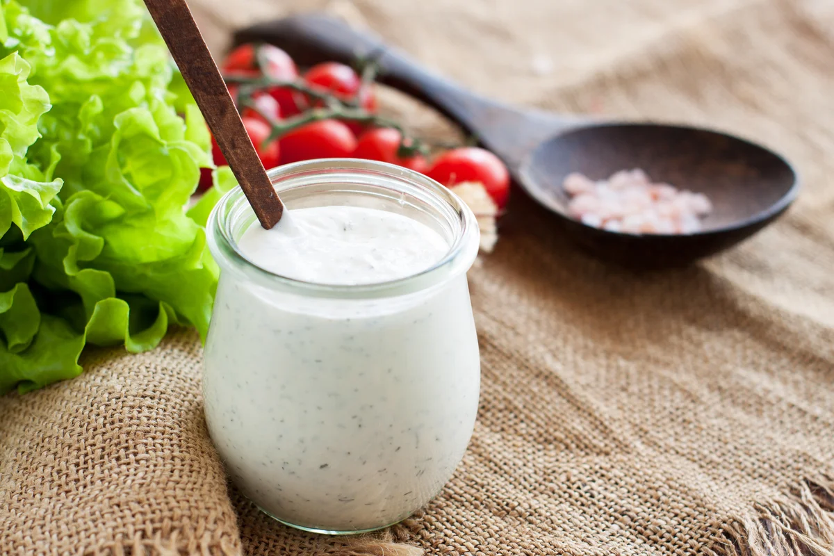 creamy salad dressing