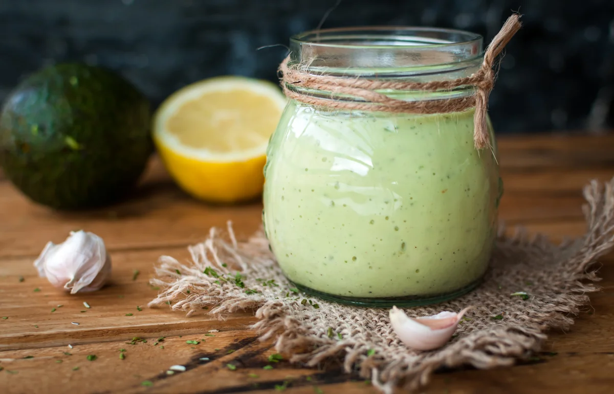 avocado salad dressing
