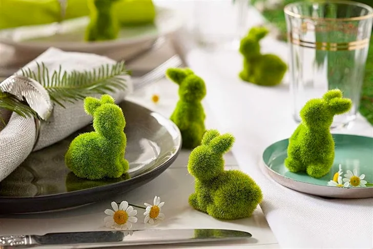 Set of 6 mini “foam” rabbits for Easter