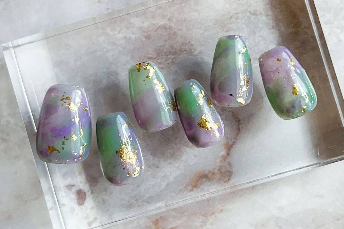 Marble purple and green press on nails