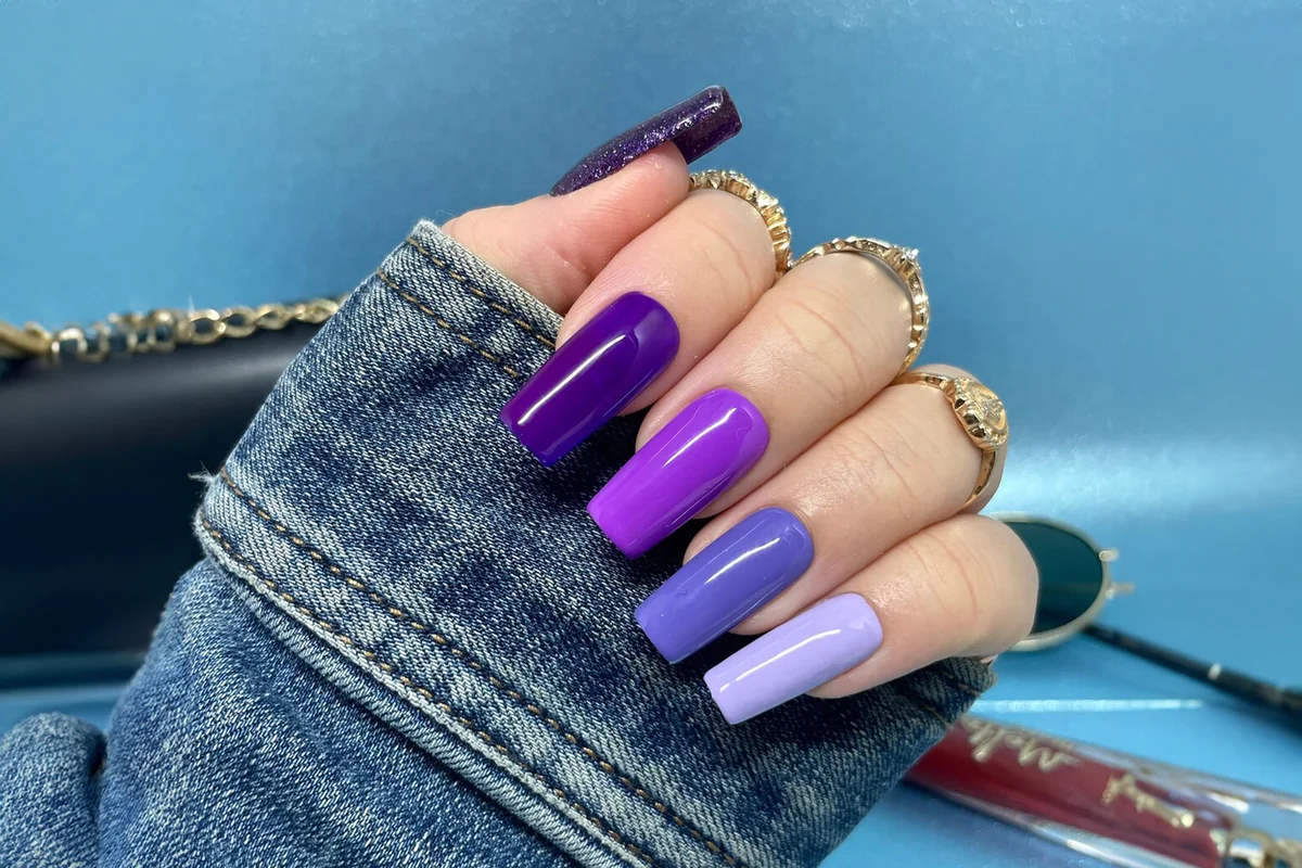 Purple gradient press on Nails