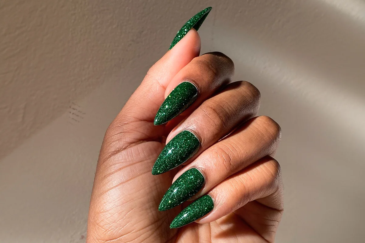 Reflective Emerald Glitter Press On Nails