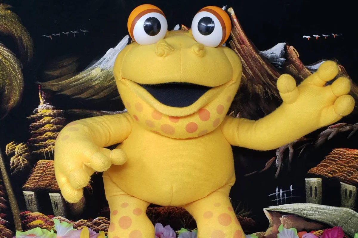 Large 1995 Binyah Polliwog Plush Toy