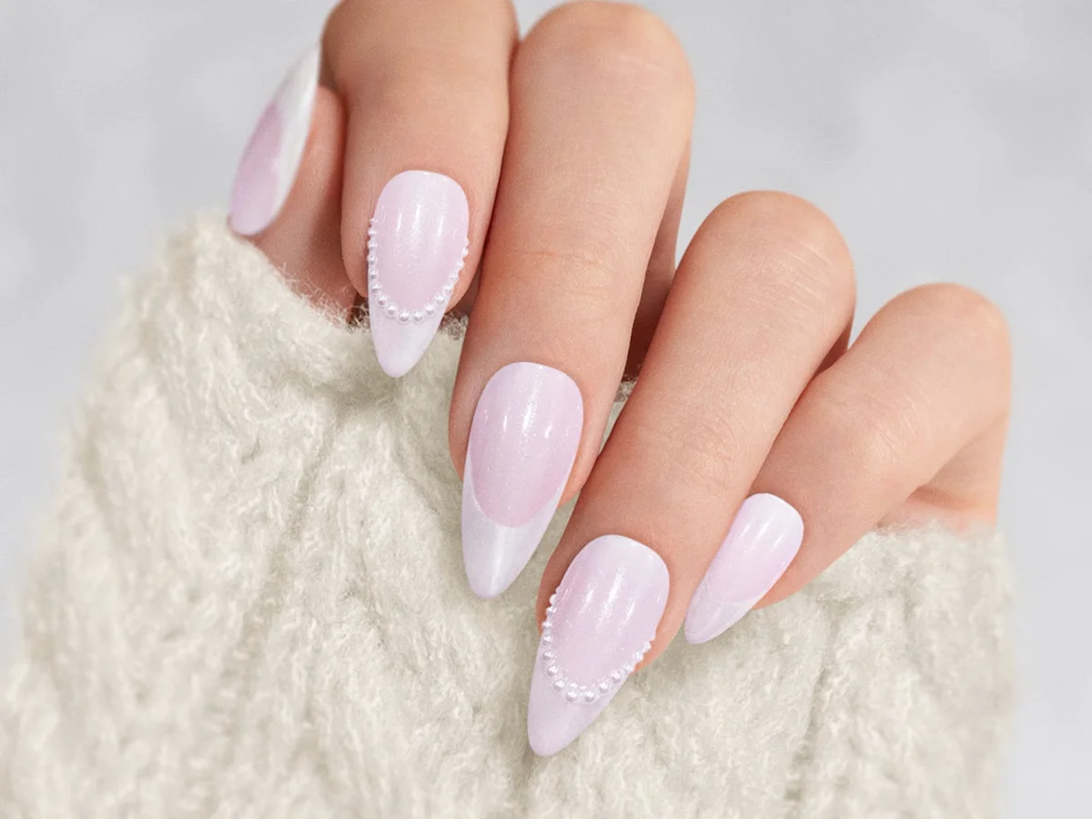 White press on nails