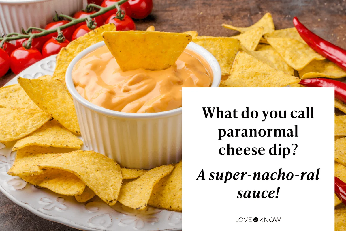 What do you call paranormal cheese dip?

A super-nacho-ral sauce!