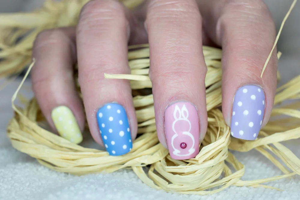 dots and bunny butts nails