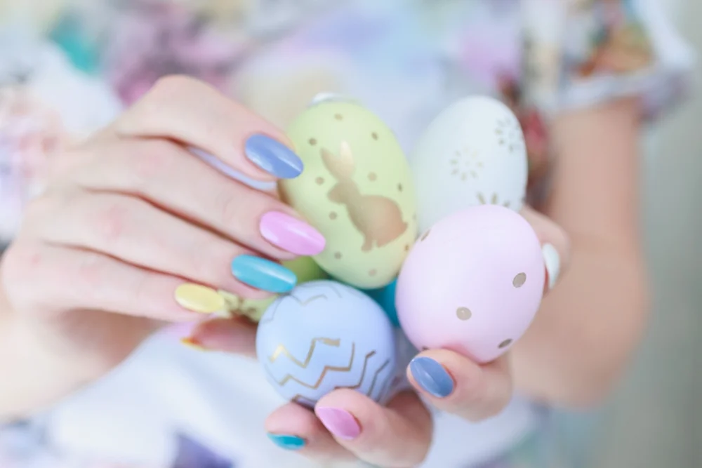 pastel nails