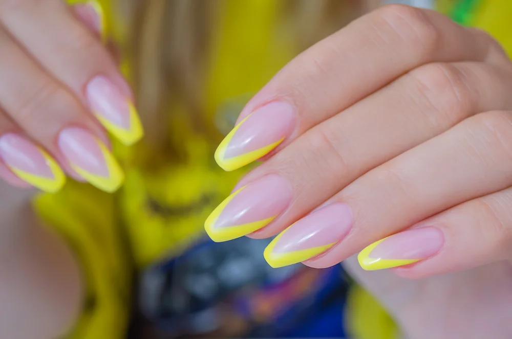 sunny tipped nails