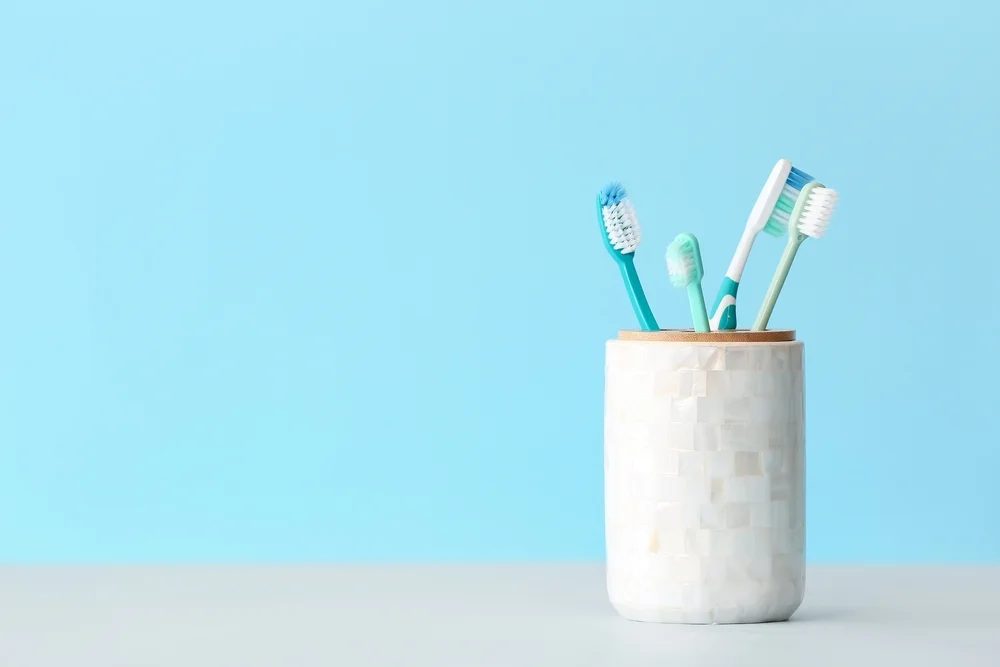 toothbrush holder