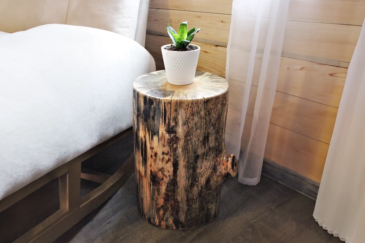 Tall 22 Lodgepole Pine Stump Side Table
