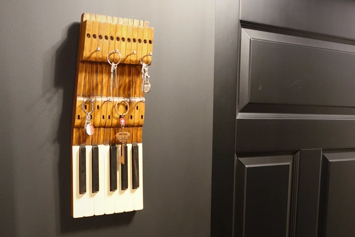 Handmade Recycled Piano Key Holder Eco-Friendly Music-Inspired Beautiful Decoration