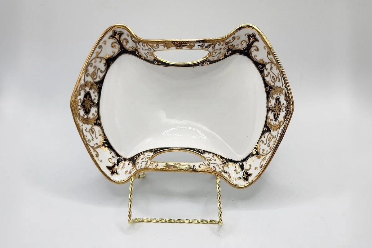 Elegant Noritake 20056 Black/ Gold Ornate Rimmed Bon Bon/ Trinket Tray