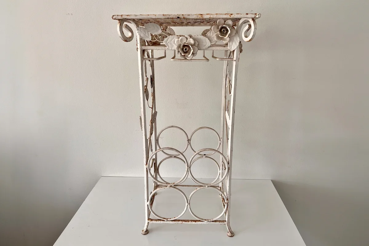 Vintage White IRON SIDE TABLE