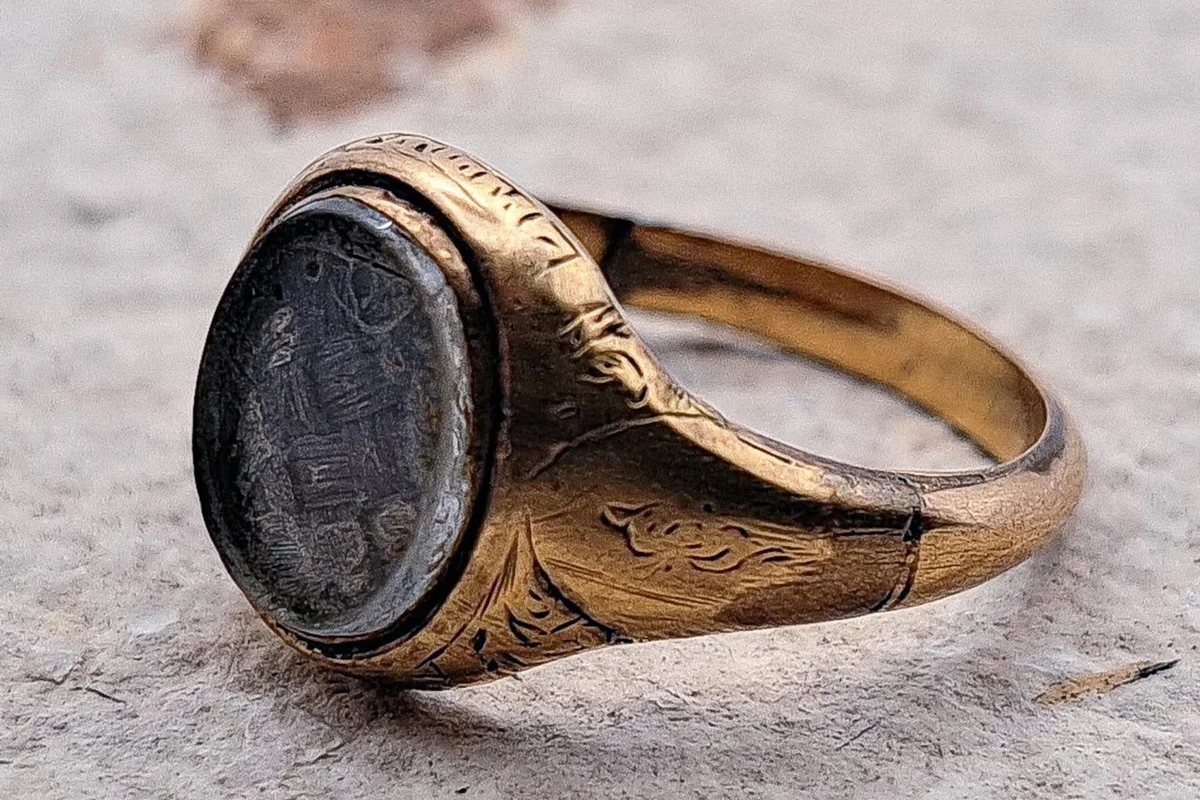 Antique Victorian Hairwork Mourning Signet Ring