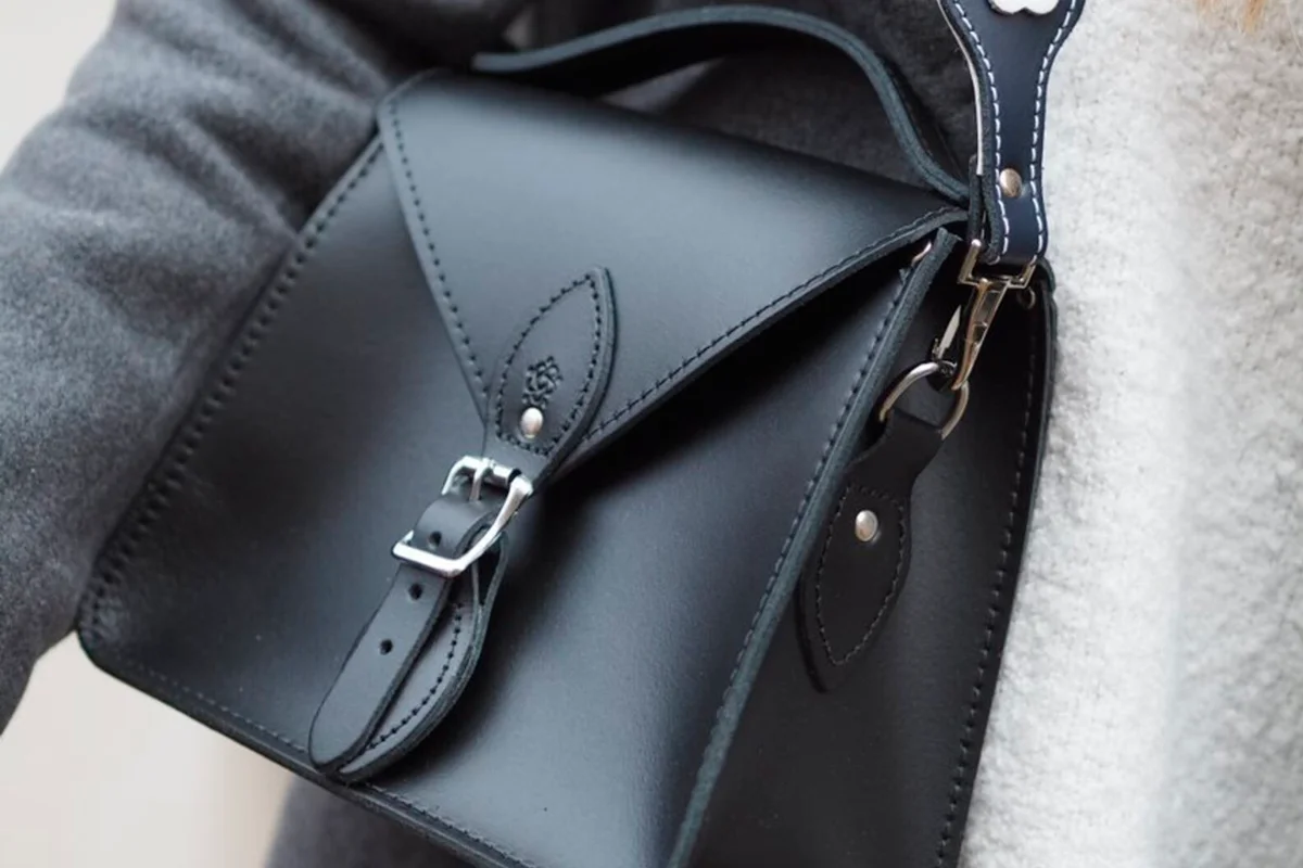 Gweniss Leather Handmade Esme Crossbody Bag