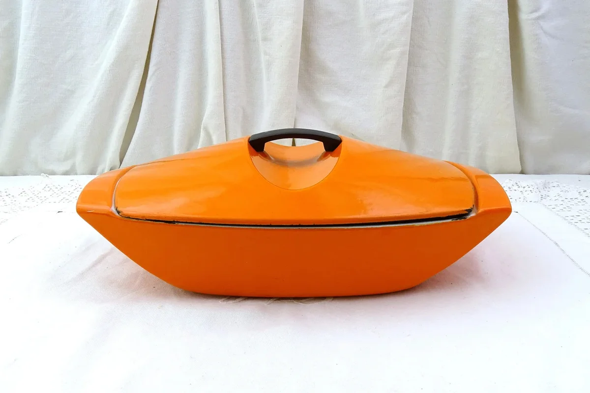 Cast Iron Le Creuset 4.5 Cooking Pan, Pot and Lid by Raymond Loewy, Retro Kitchen