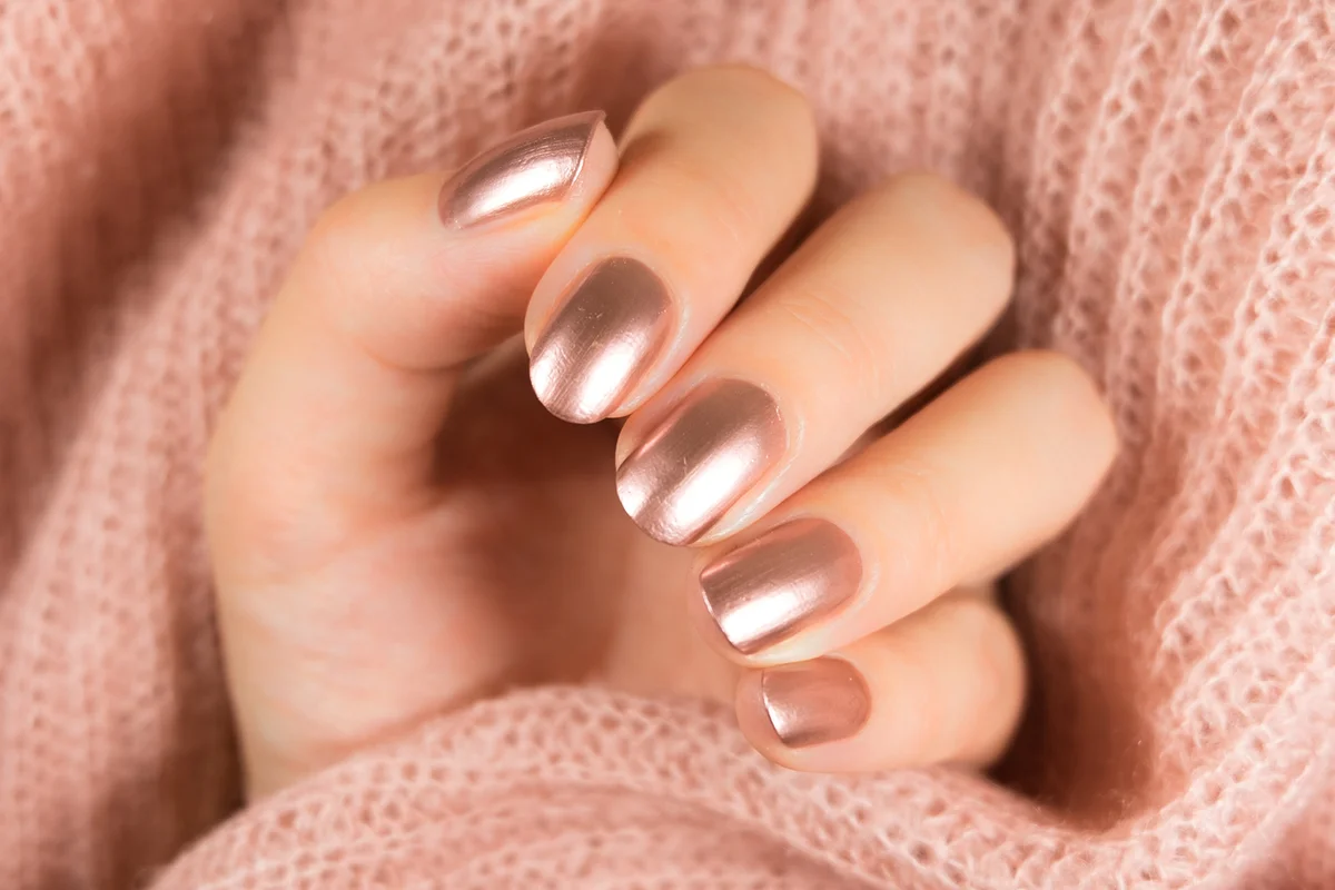 Rose golden manicure.