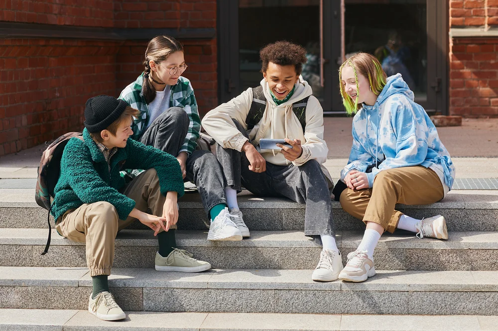 student casual dress code University Dress Code: What to Wear to Class in the US