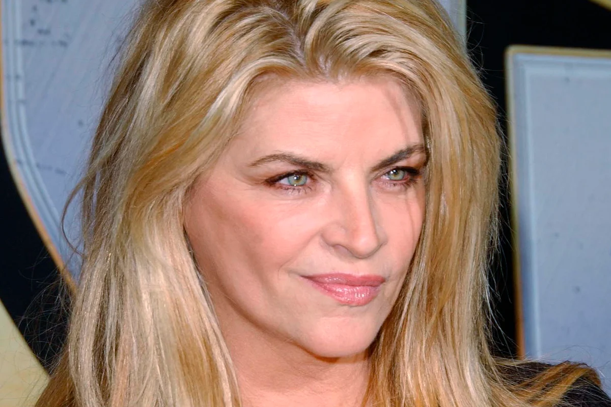 Kirstie Alley at the world premiere of "Wild Hogs". El Capitan Theatre, Hollywood, CA. 02-27-07