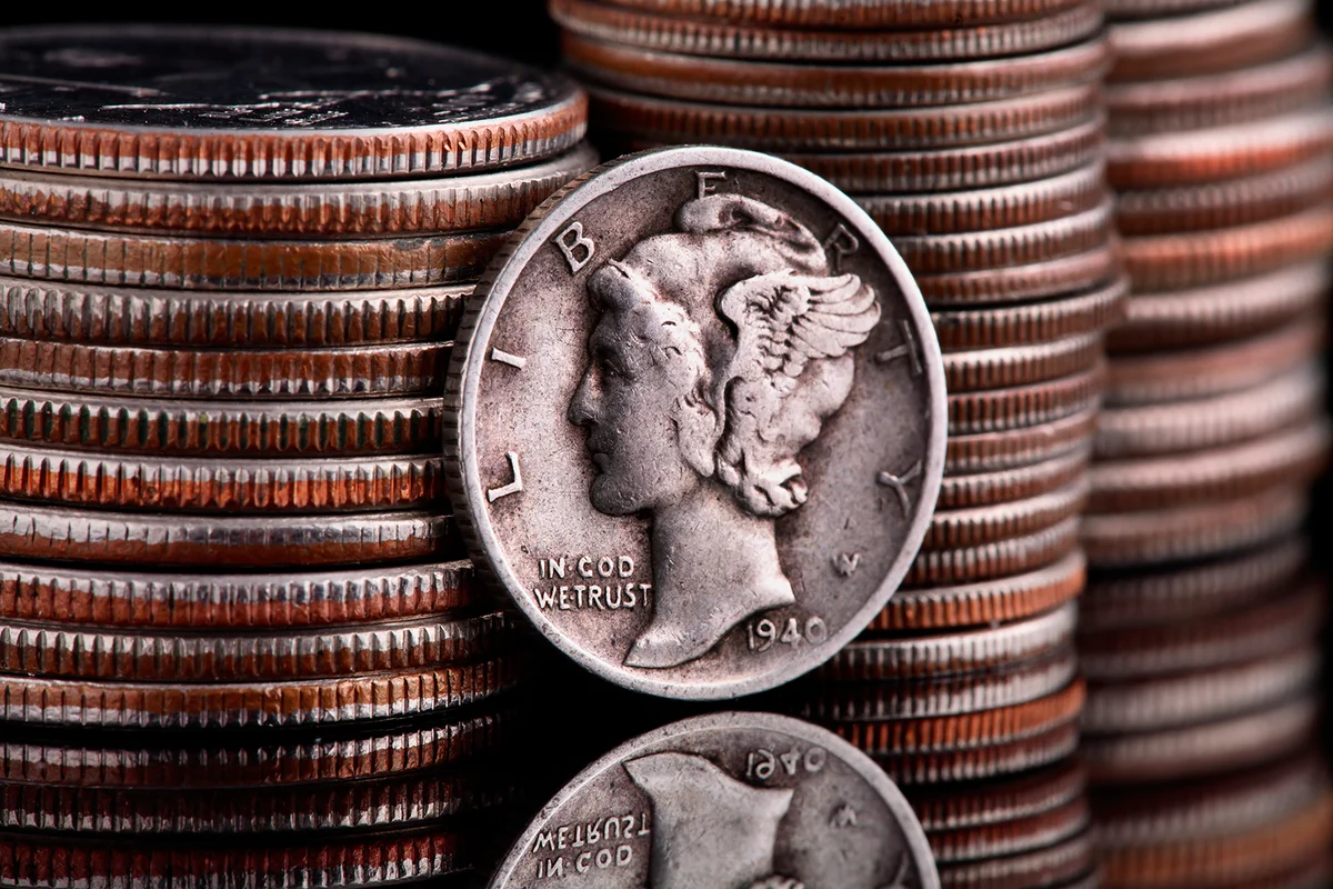 Reverse of USA coin, the 1940 Winged Liberty Head Mercury Dime, depiction of Liberty wearing a Phrygian cap, a classic symbol of liberty and freedom