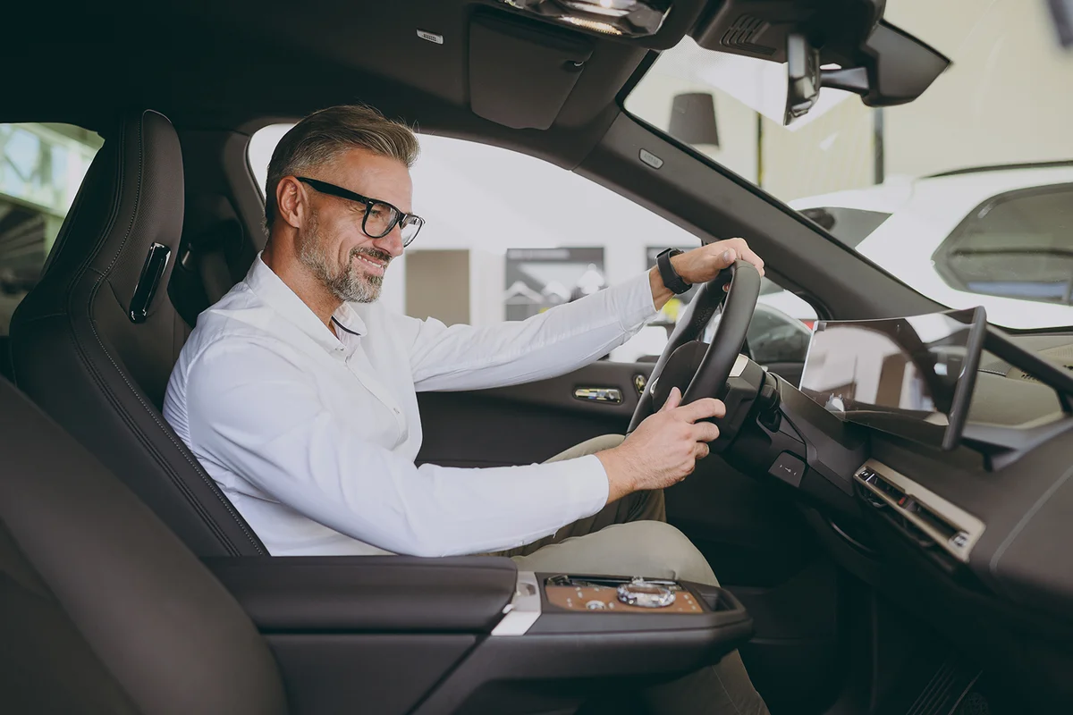 Man buying new car