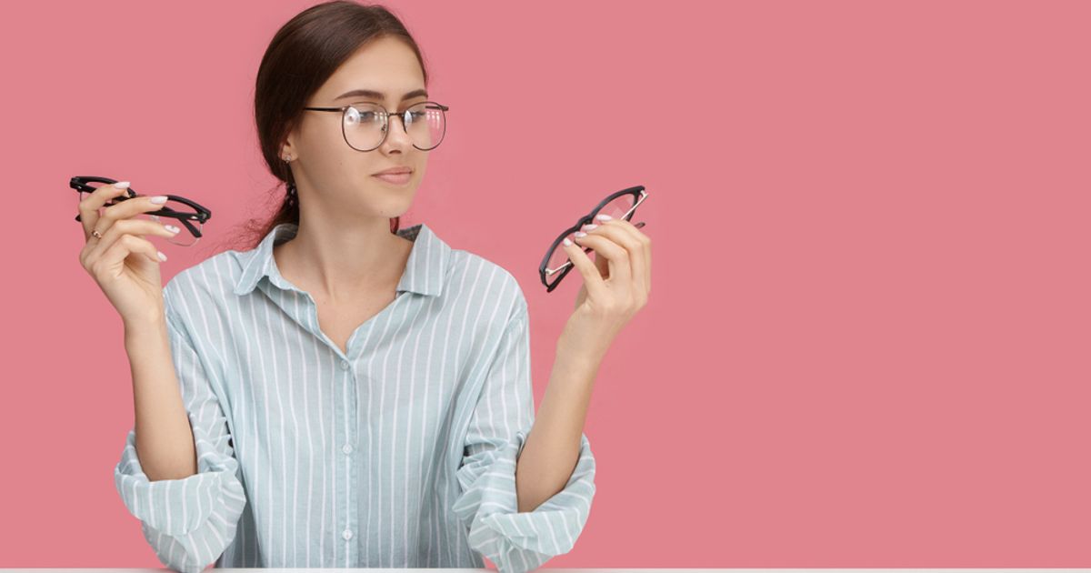 How to Choose Eyeglasses Frames That Are Perfect for Your Face
