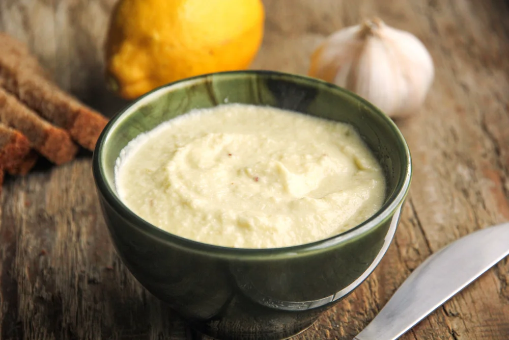 Lebanese garlic sauce