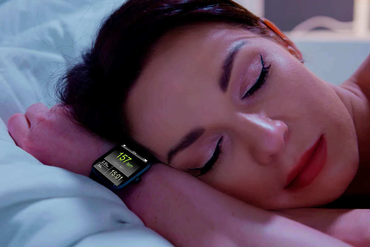 Wearable Sleep Tracking Heart Rate Monitor Smartwatch In Bed