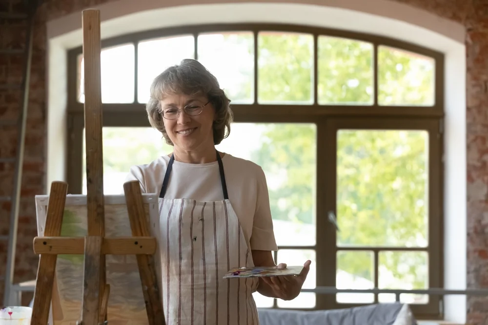 woman painting