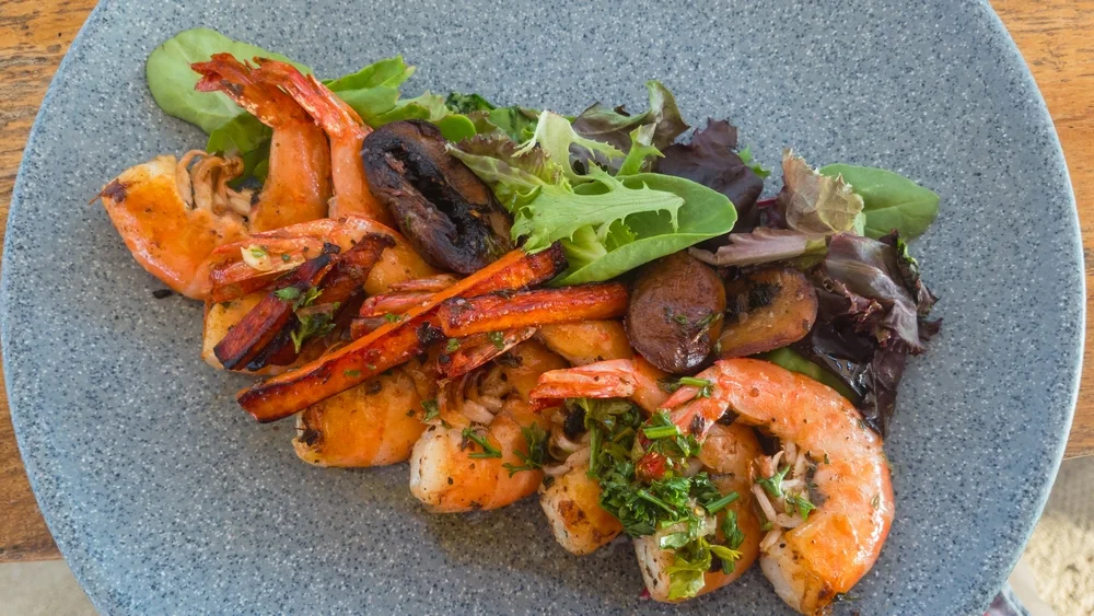Shrimp with garlic mojo