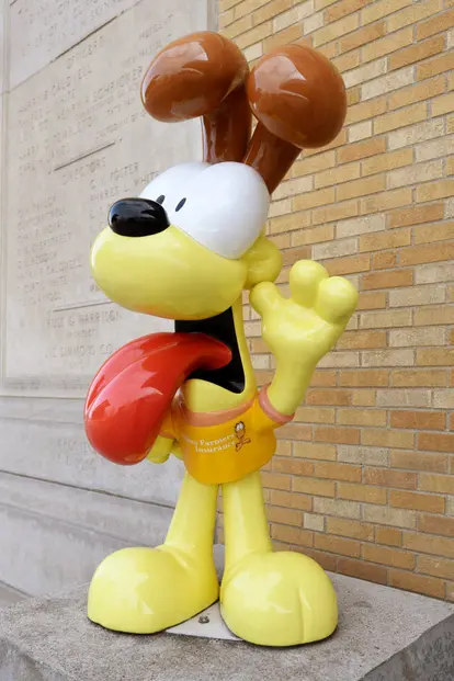 Statue of Odie, from the comic Garfield
