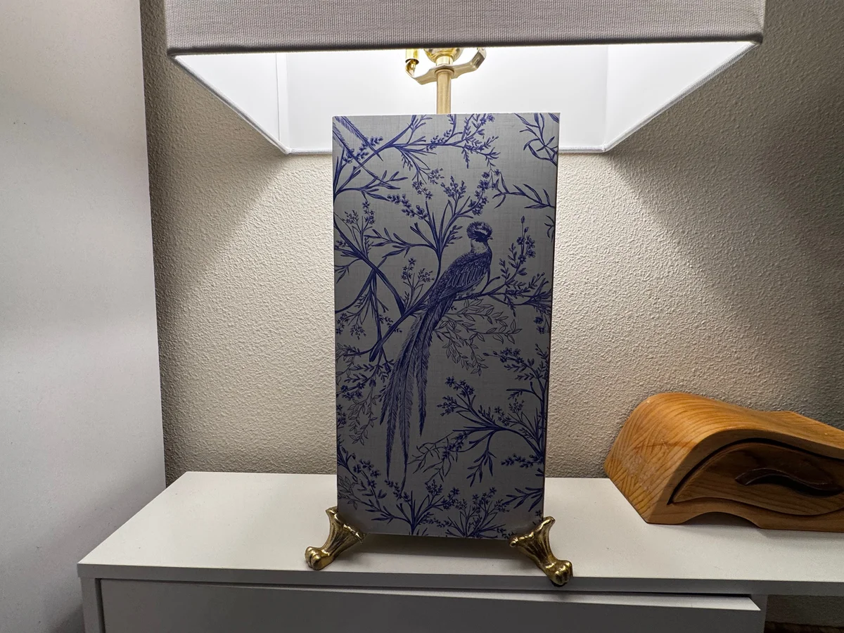toile pattern lamp