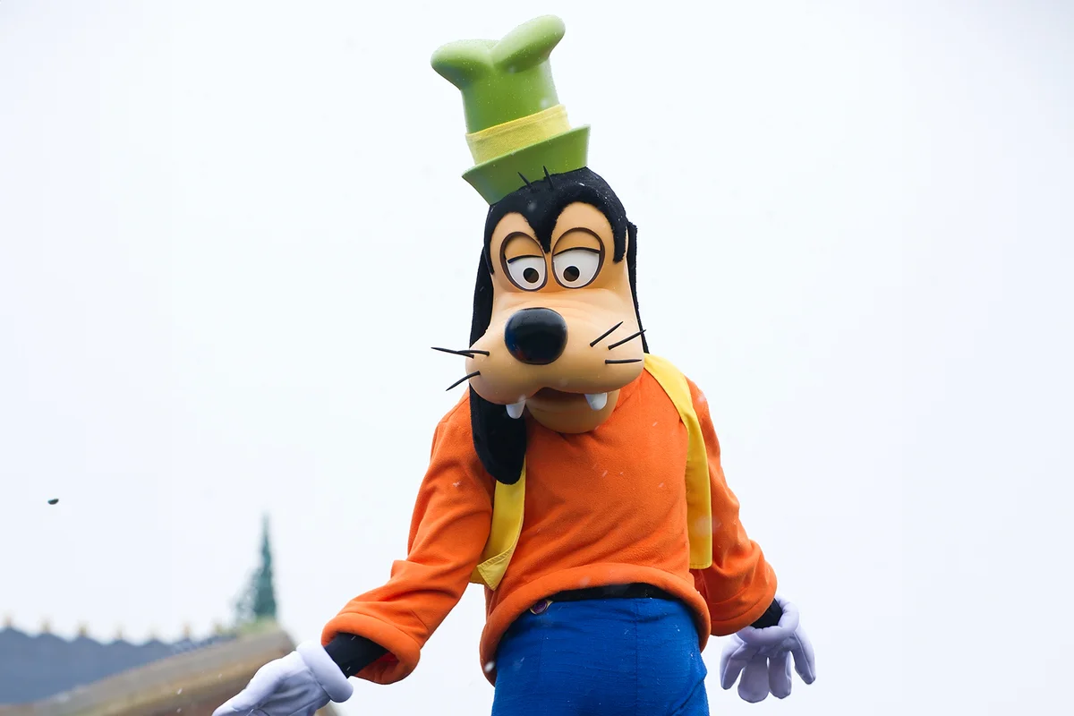 Goofy on Disney's Studios Float
