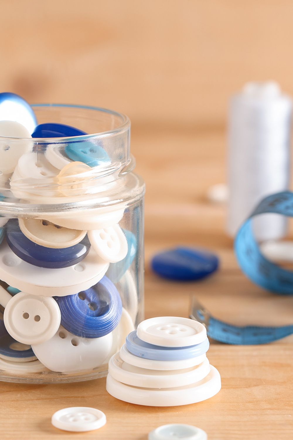8 Crafty Ways to Downsize Your Button Stash