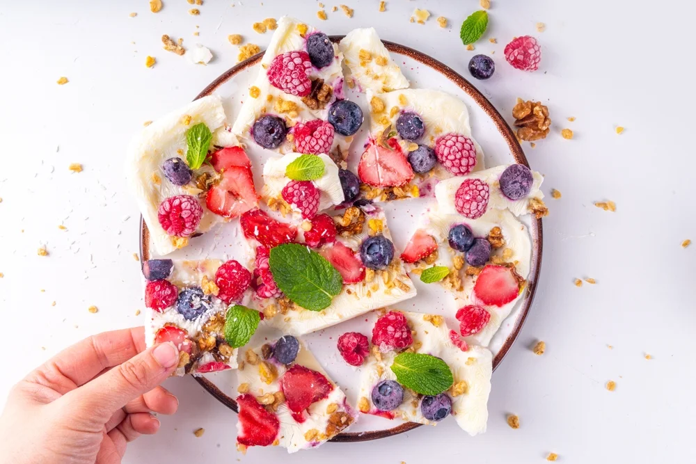 frozen yogurt bark